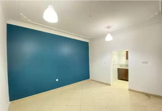 Residential Ready Property Studio U/F Apartment  for rent in Al Sadd , Doha #15951 - 1  image 